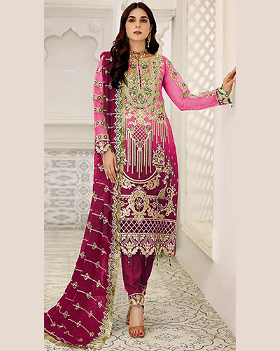 15 Latest Collection of Pakistani Salwar Kameez Designs in 2023